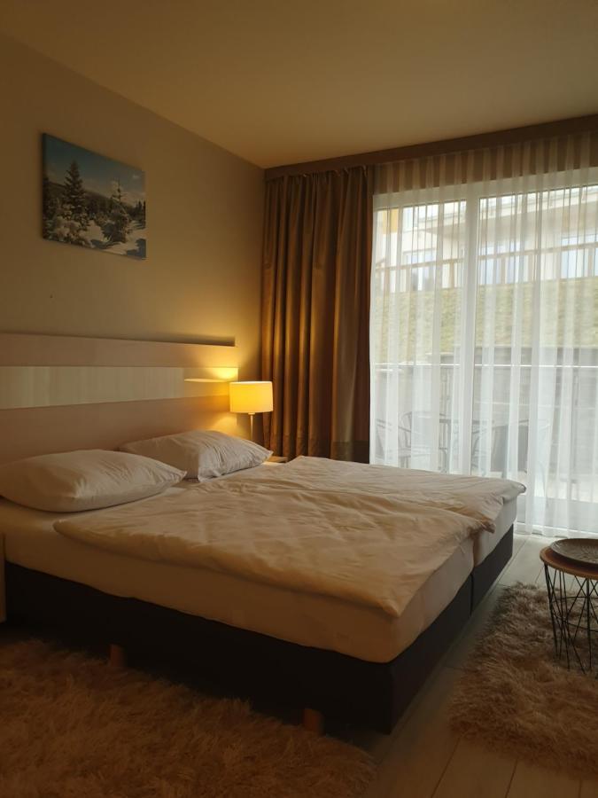 Apartament Sienna Czarna Gora Ischgl 18 外观 照片