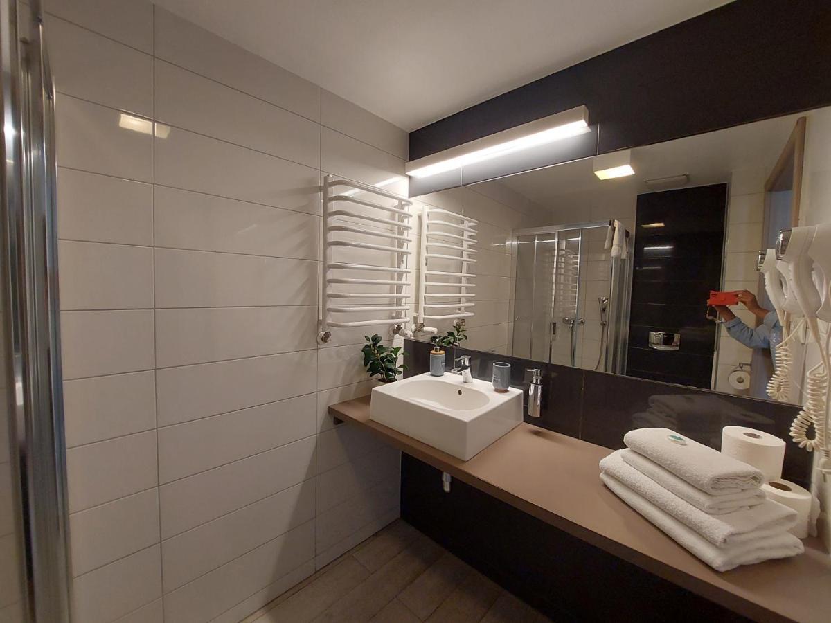 Apartament Sienna Czarna Gora Ischgl 18 外观 照片